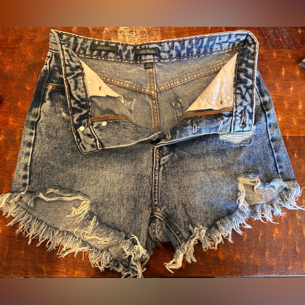 Wild Fable Distressed Denim Cutoff Shorts Frayed High Rise Size 2